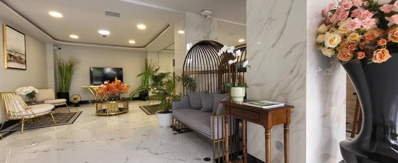 Baan Thanakul Residences Samut Prakan Exterior photo